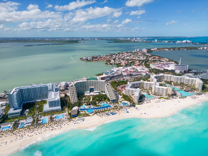 How to Plan a Luxury Vacation in Mexico: The Complete Guide